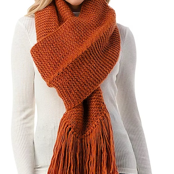 Marcus Adler Women's Ultra Soft Fringe-Trim Winter Scarf orange - Picture 2 of 4